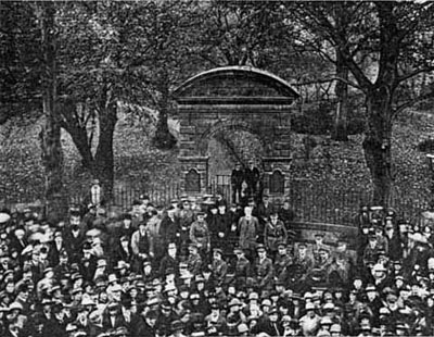 Photo taken immediately after the unveiling ceremony - 25th Oct 1919